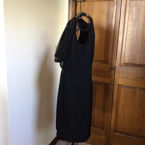 Black dress, late edition, medium - Picture 3 of 7